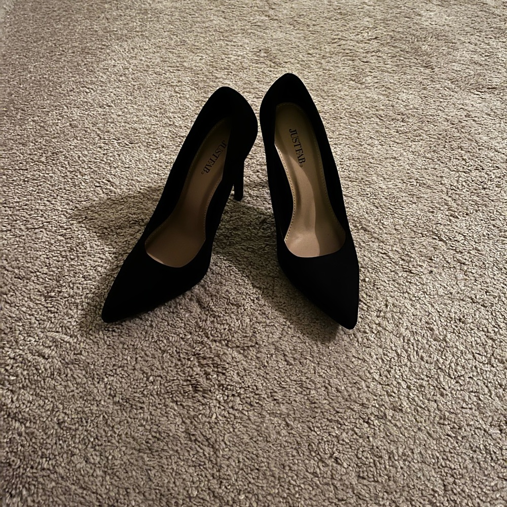 Pointy Toe Black Heels